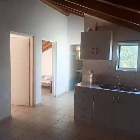 Apartment Filoxenia 9 *