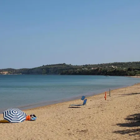 Apartment Filoxenia 9 Kompoi