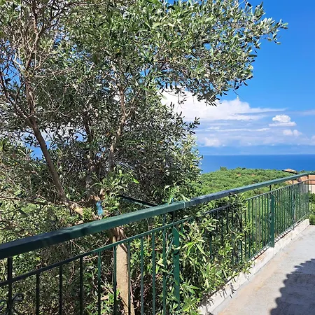 Filoxenia 9 Apartment *